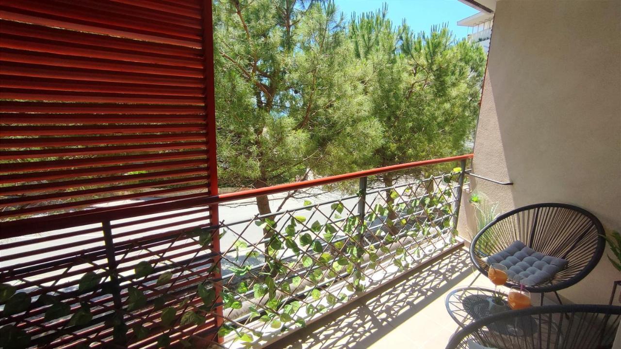 Apartment Paolo By The Beach Znjan 스플리트 외부 사진