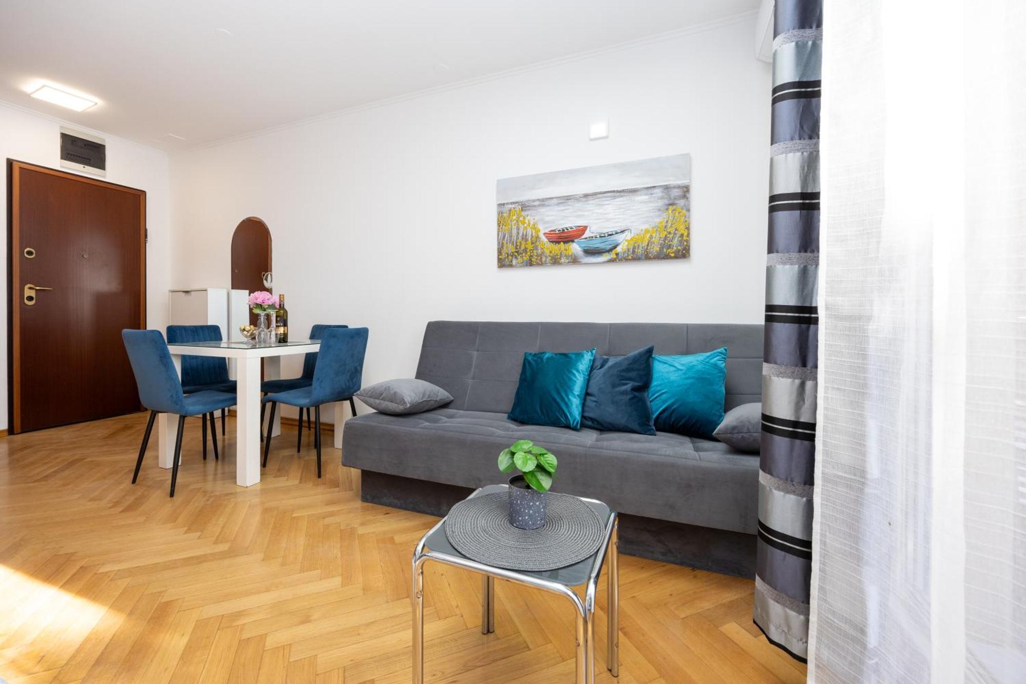 Apartment Paolo By The Beach Znjan 스플리트 외부 사진