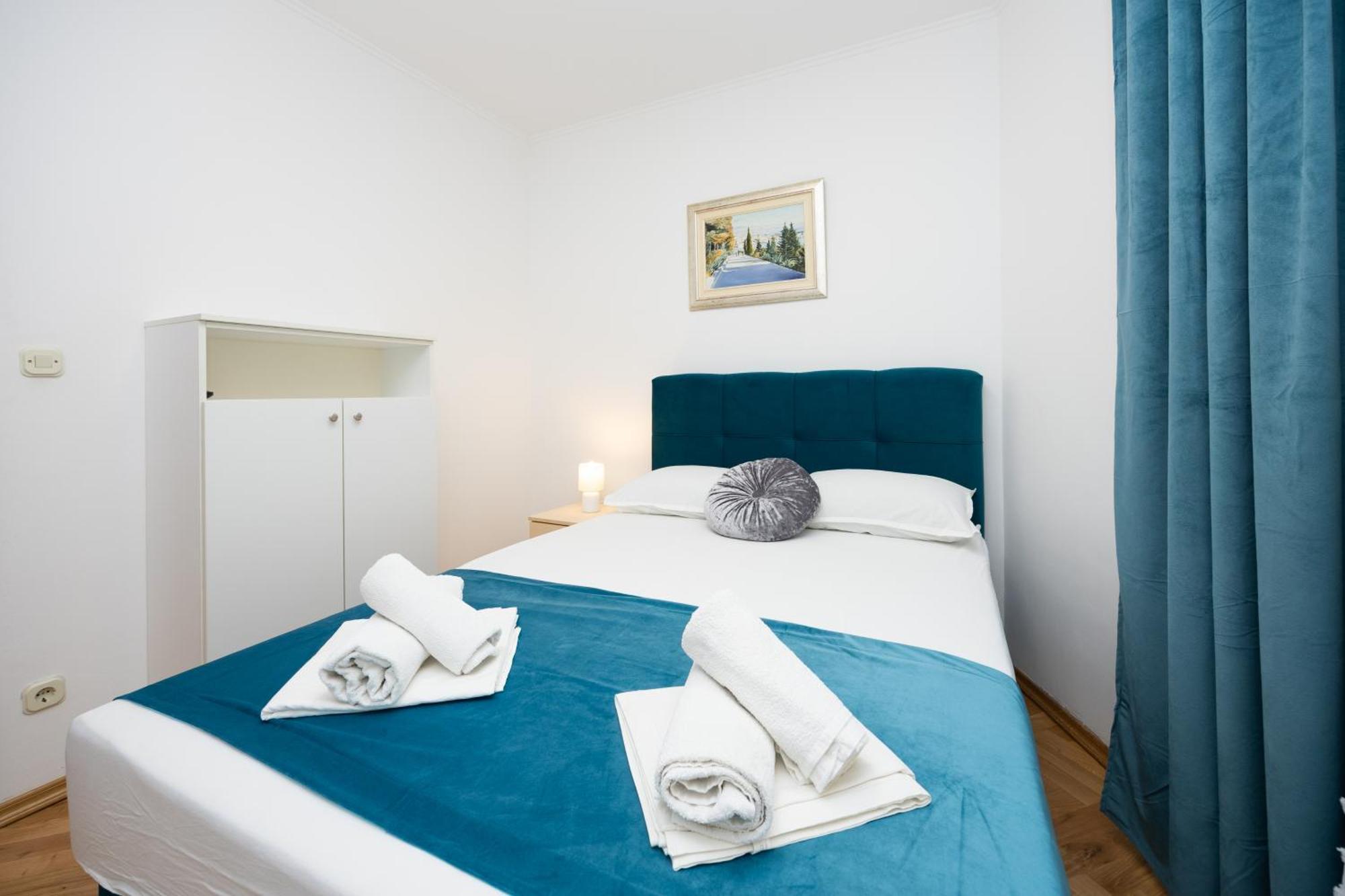 Apartment Paolo By The Beach Znjan 스플리트 외부 사진